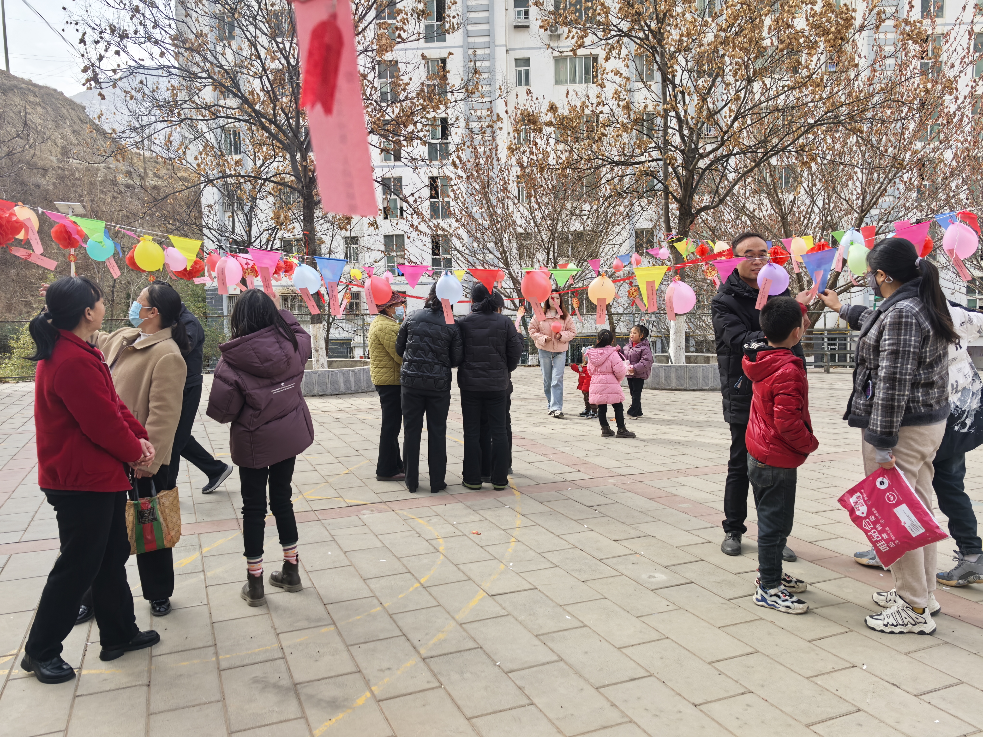 ���i��ƷԪ��������������P(gu��n)��I(y��)�c�I(y��)�����L���҈@�F(tu��n)�A�D��!